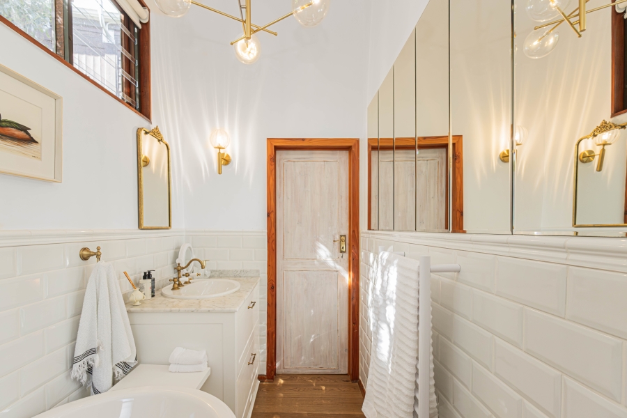 3 Bedroom Property for Sale in Camps Bay Western Cape